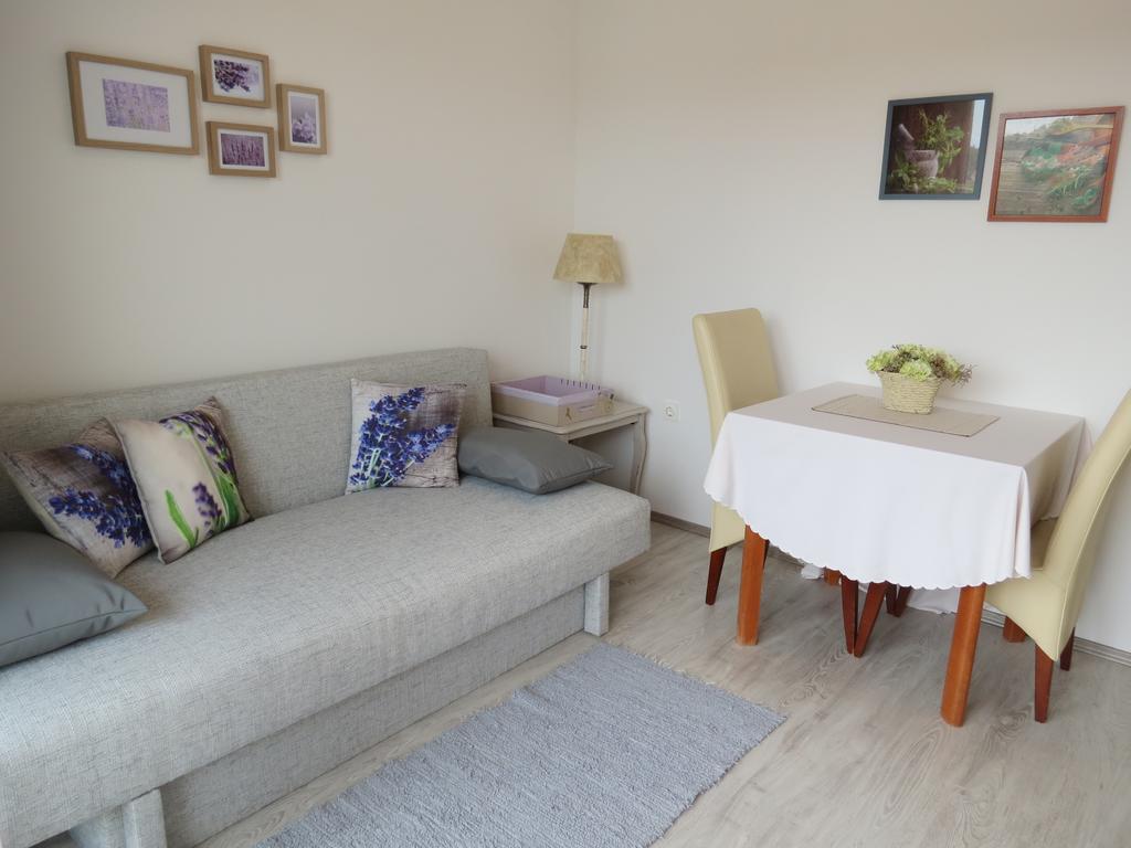 Anchor Apartments Стари Град Екстериор снимка