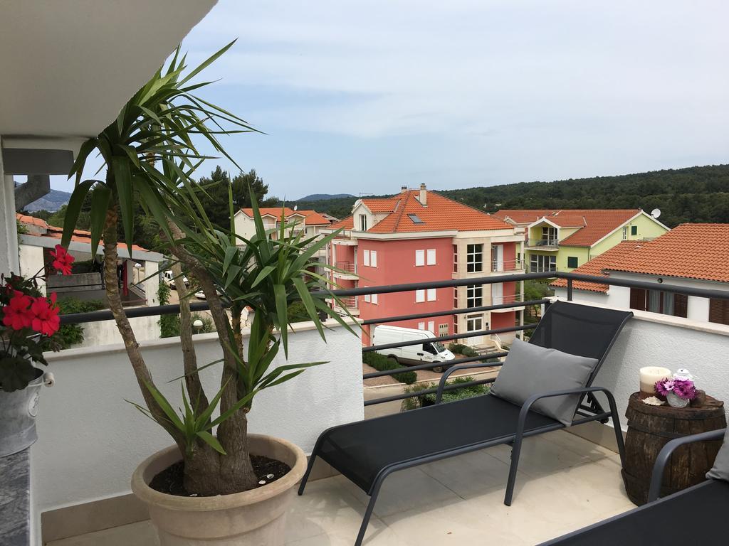 Anchor Apartments Стари Град Екстериор снимка